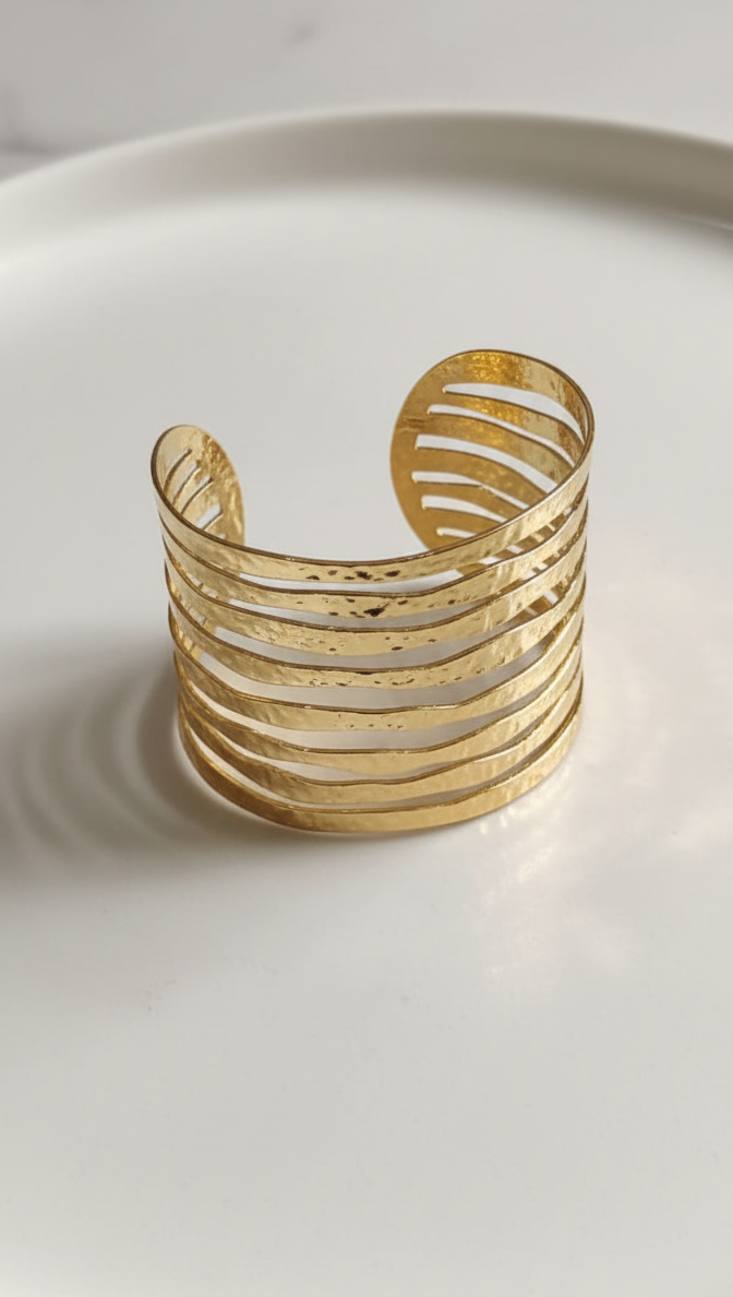 Ribbed Radiance